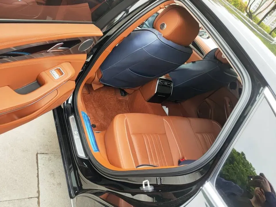 2020 HongQi H9 2.0T 252HP L4 7DCT,autocango,china used car exporter,china ev exporter,chinese used car exporter,chinese used ev exporter