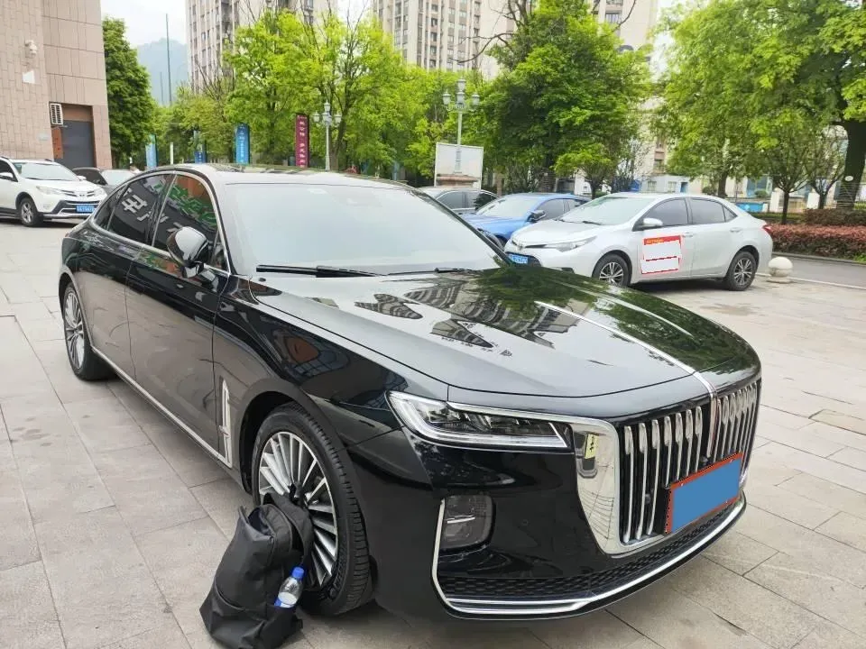 2020 HongQi H9 2.0T 252HP L4 7DCT,autocango,china used car exporter,china ev exporter,chinese used car exporter,chinese used ev exporter