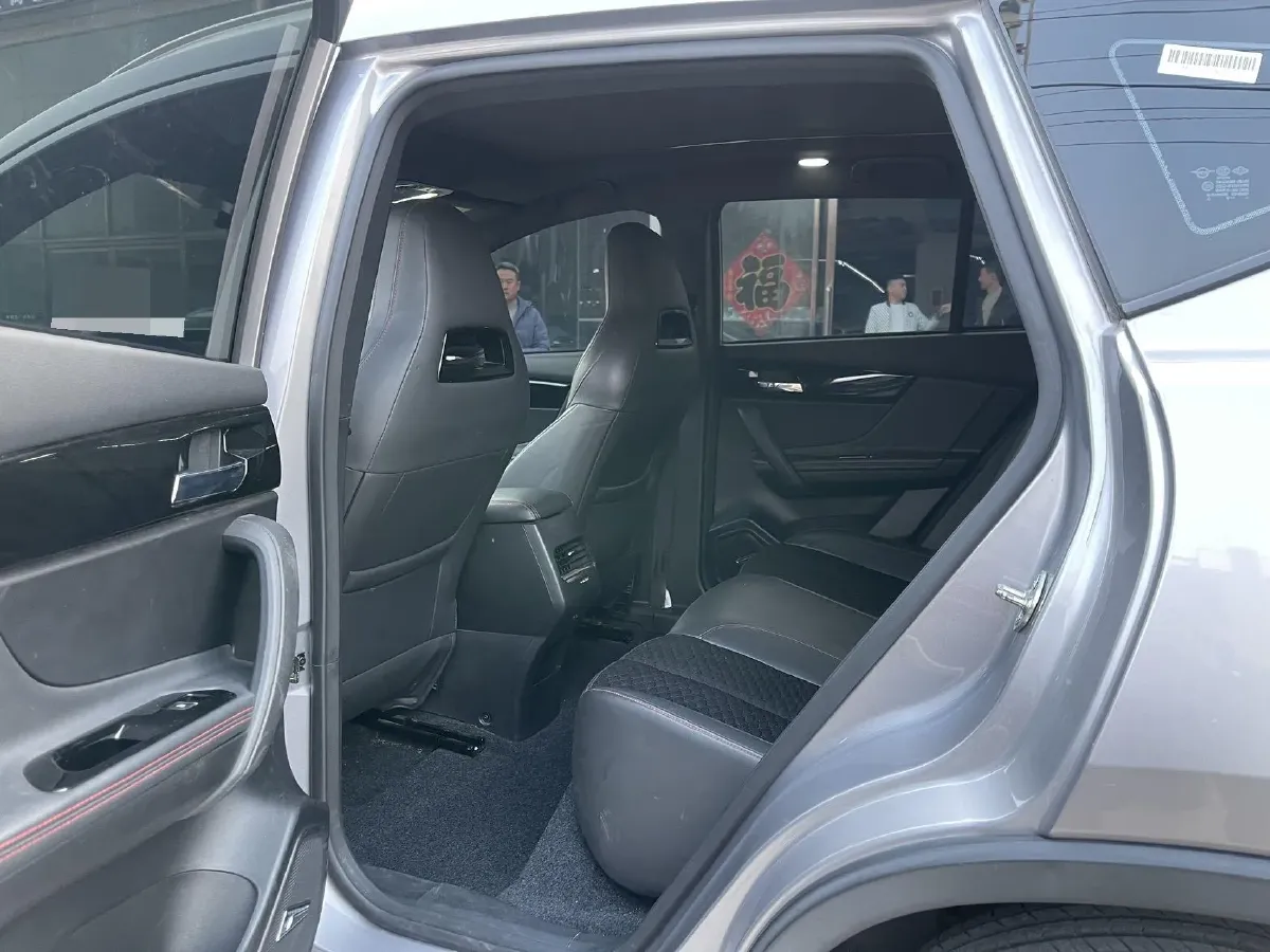 2020 HaiMa 8S 1.6T 195HP L4 6AT,autocango,china used car exporter,china ev exporter,chinese used car exporter,chinese used ev exporter