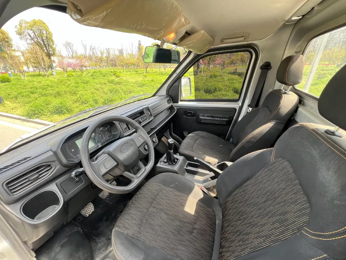 2022 Karry X6 1.6L 122HP L4 5MT,autocango,china used car exporter,china ev exporter,chinese used car exporter,chinese used ev exporter