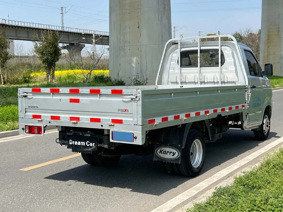 2022 Karry X6 1.6L 122HP L4 5MT,autocango,china used car exporter,china ev exporter,chinese used car exporter,chinese used ev exporter
