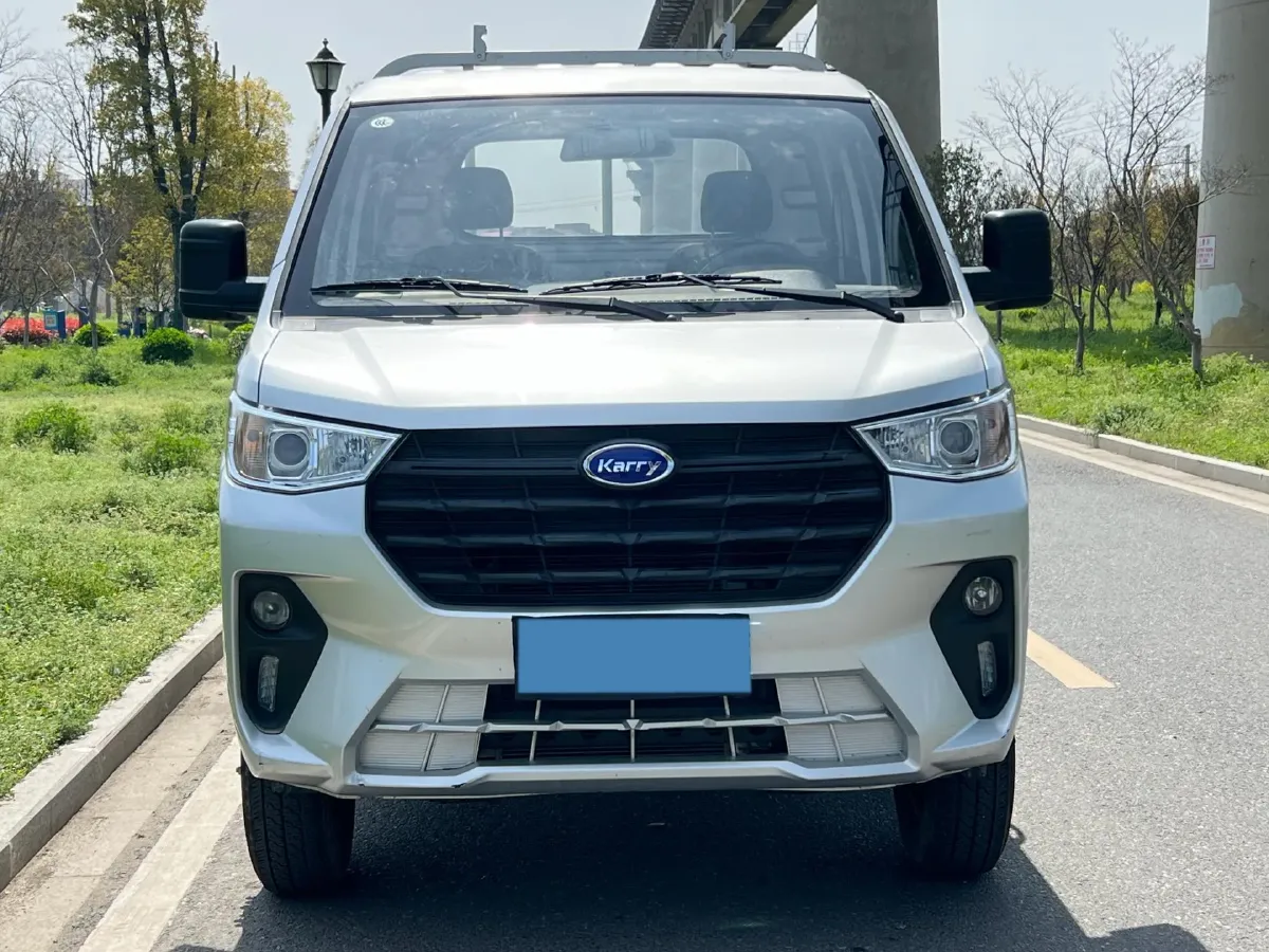 2022 Karry X6 1.6L 122HP L4 5MT,autocango,china used car exporter,china ev exporter,chinese used car exporter,chinese used ev exporter
