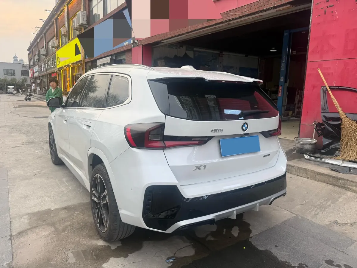 2024 BMW X1 2.0T 204HP L4 7DCT,autocango,china used car exporter,china ev exporter,chinese used car exporter,chinese used ev exporter