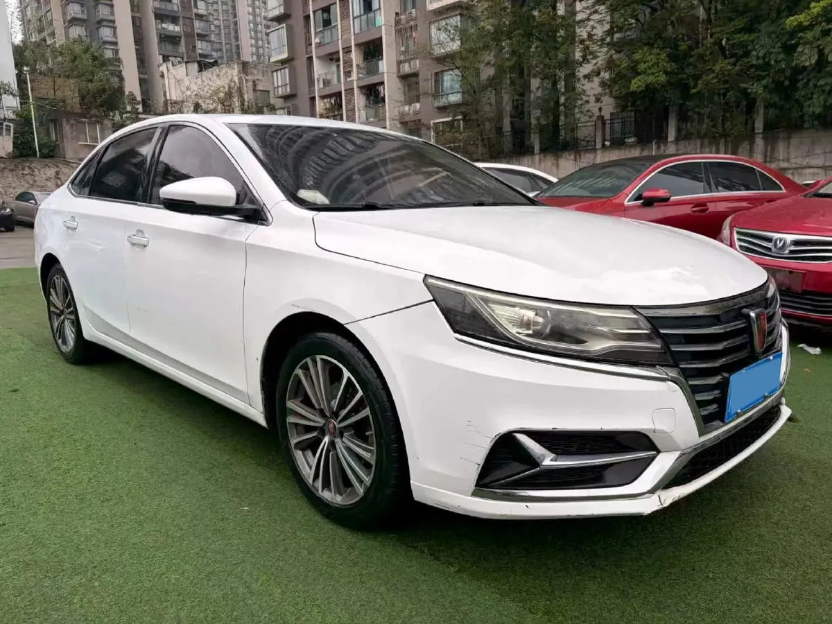 2019 Roewe i6 1.6L 125HP L4 5MT,autocango,china used car exporter,china ev exporter,chinese used car exporter,chinese used ev exporter