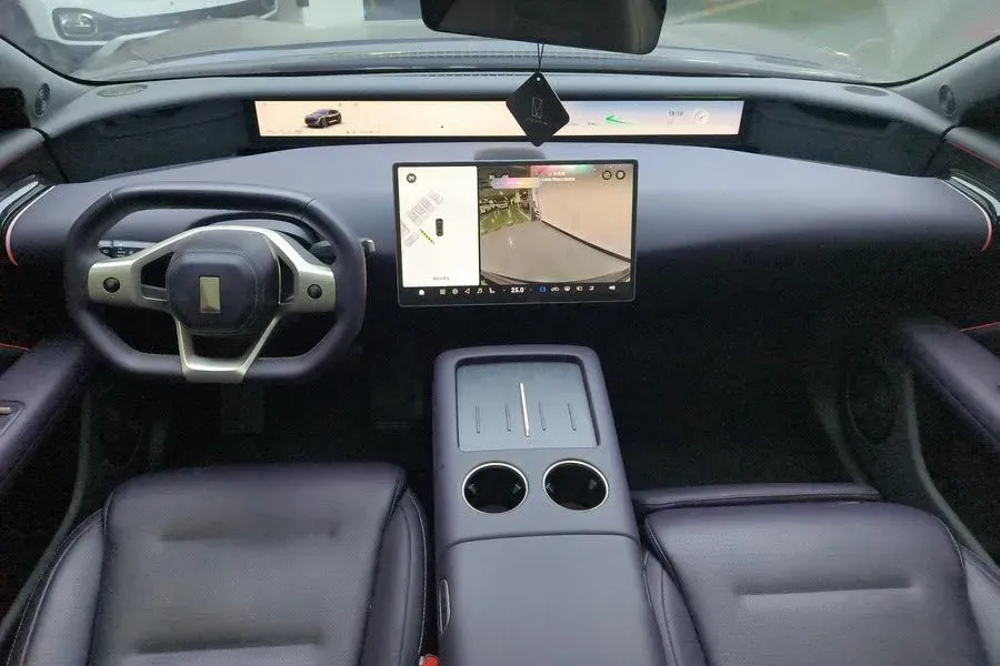 2024 Avatr 07 BEV 82.16KWH,autocango,china used car exporter,china ev exporter,chinese used car exporter,chinese used ev exporter