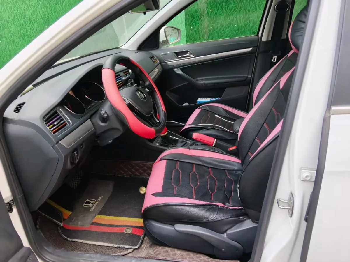 2017 Volkswagen Lavida 1.4T 131HP L4 7DCT,autocango,china used car exporter,china ev exporter,chinese used car exporter,chinese used ev exporter