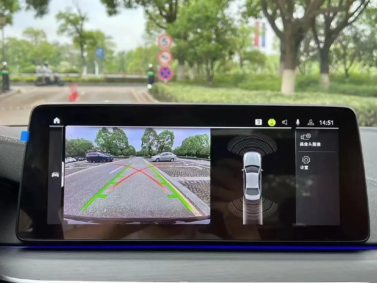 2023 BMW 5 Series 2.0T 245HP L4 8AT,autocango,china used car exporter,china ev exporter,chinese used car exporter,chinese used ev exporter