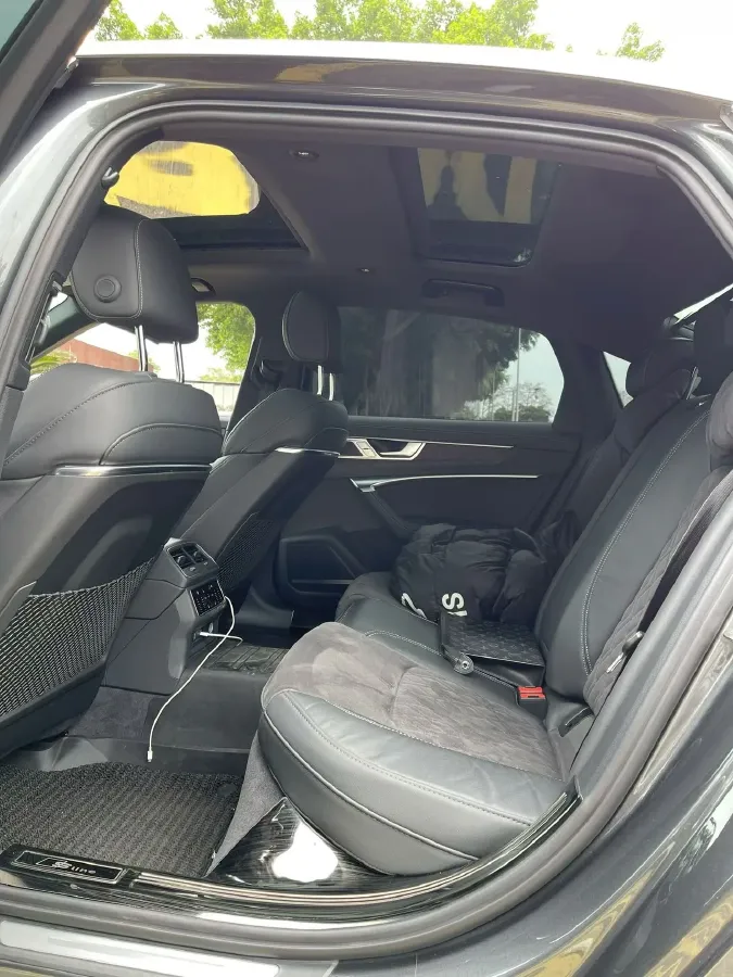 2023 Audi A6L 3.0T 340HP V6 7DCT,autocango,china used car exporter,china ev exporter,chinese used car exporter,chinese used ev exporter