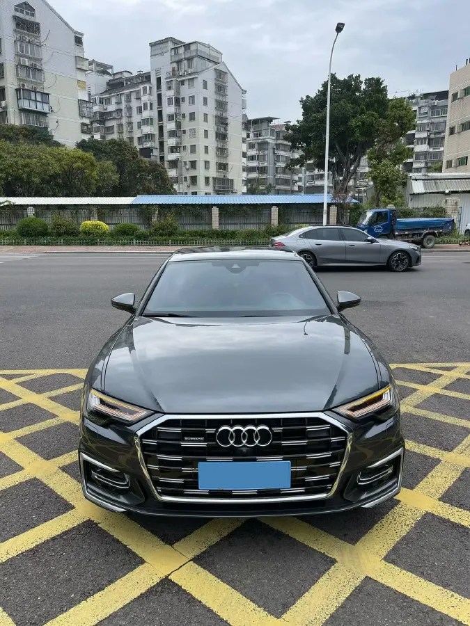 2023 Audi A6L 3.0T 340HP V6 7DCT,autocango,china used car exporter,china ev exporter,chinese used car exporter,chinese used ev exporter