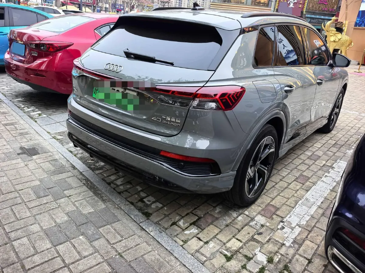 2023 Audi Q4 e-tron BEV 84.8KWH,autocango,china used car exporter,china ev exporter,chinese used car exporter,chinese used ev exporter