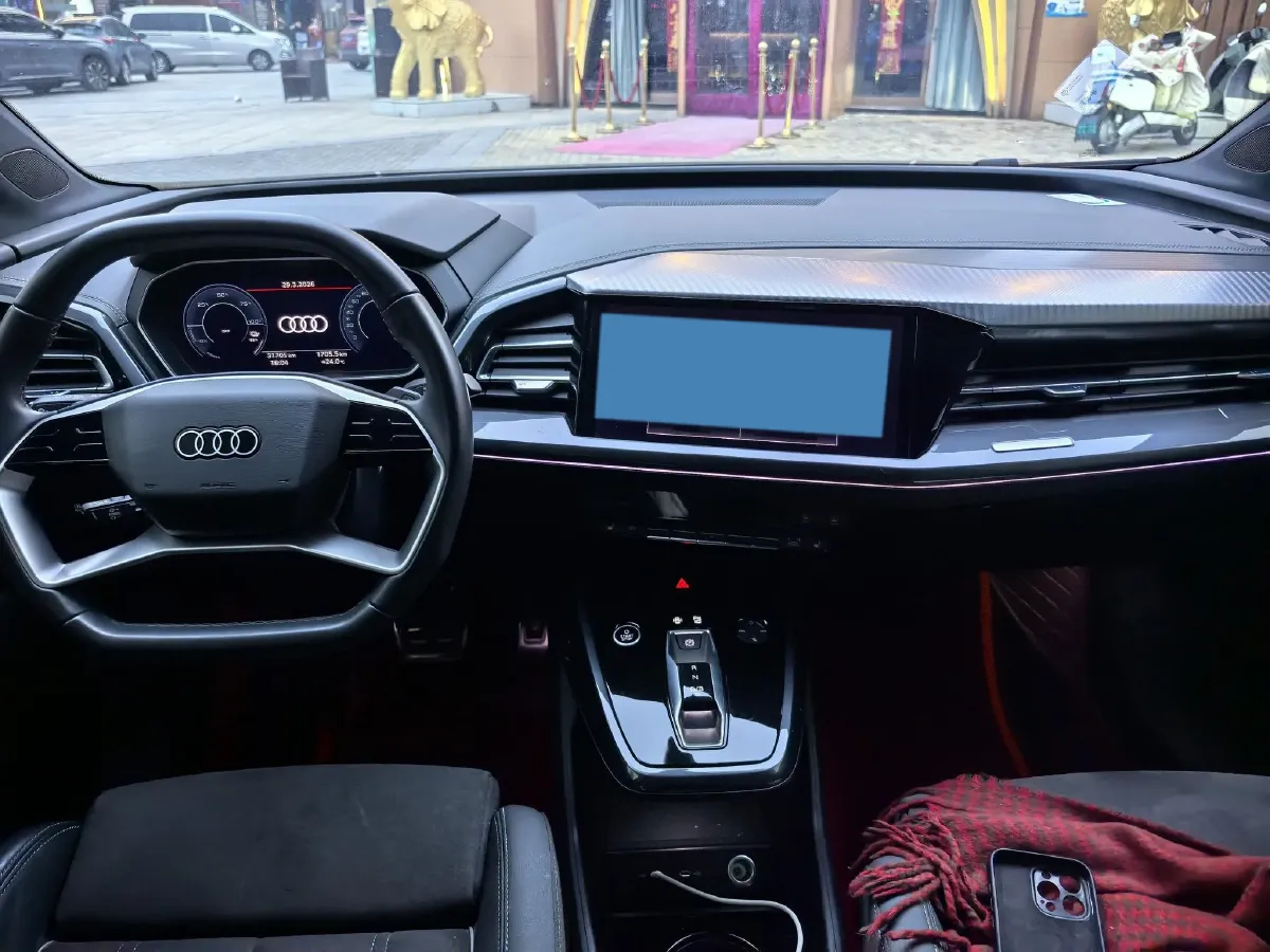 2023 Audi Q4 e-tron BEV 84.8KWH,autocango,china used car exporter,china ev exporter,chinese used car exporter,chinese used ev exporter