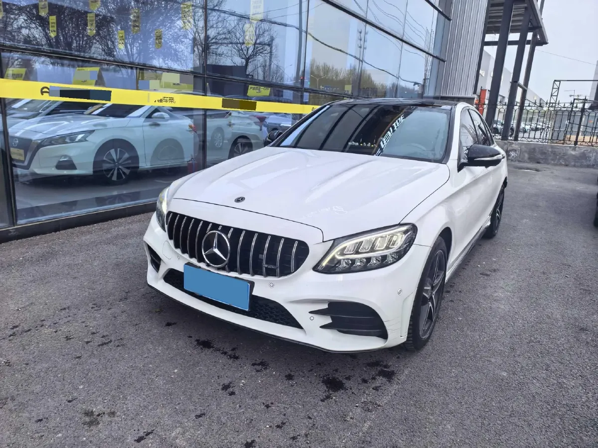 2020 Mercedes-Benz C Class 1.5T 184HP L4 9AT,autocango,china used car exporter,china ev exporter,chinese used car exporter,chinese used ev exporter