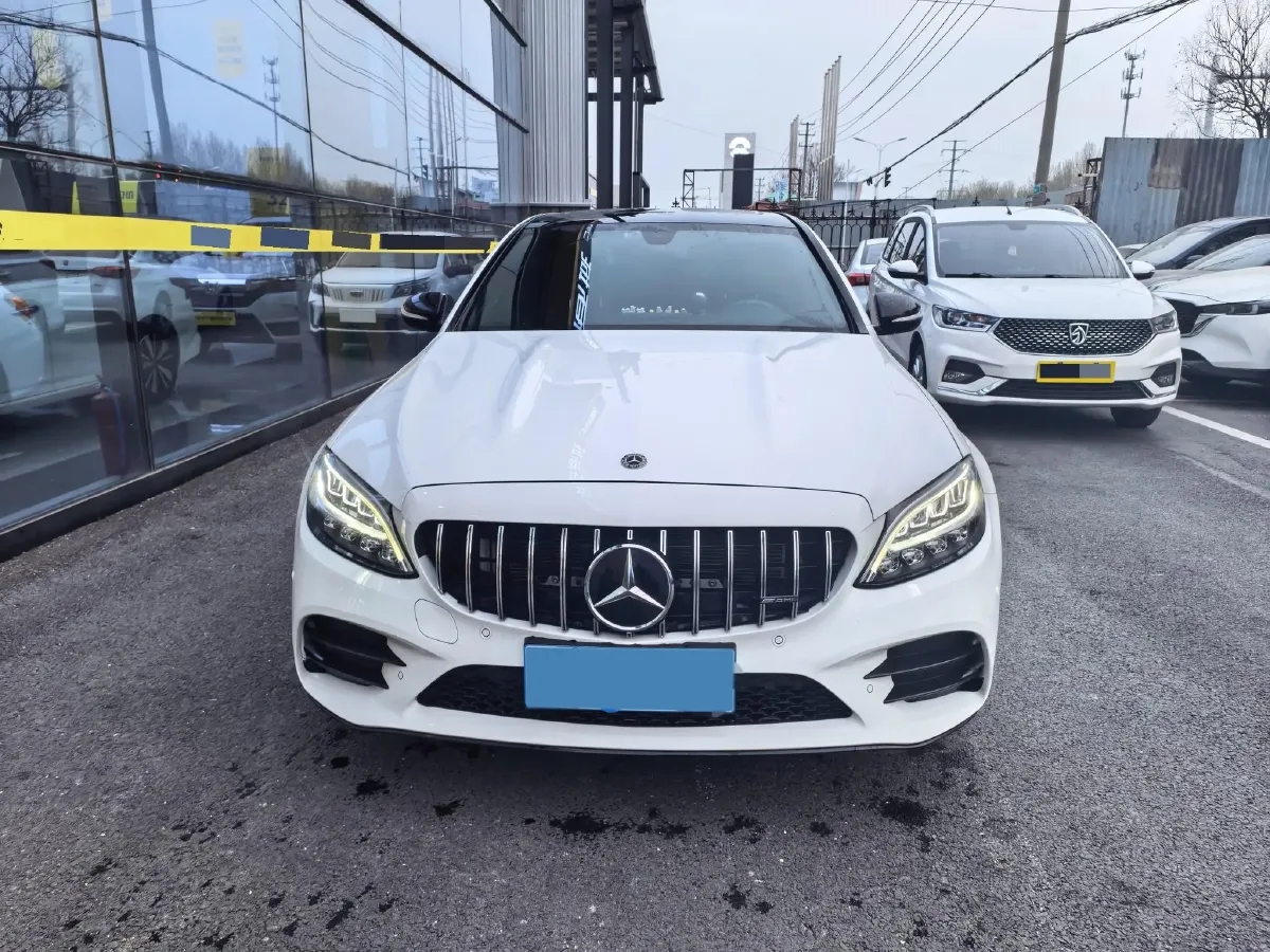 2020 Mercedes-Benz C Class 1.5T 184HP L4 9AT,autocango,china used car exporter,china ev exporter,chinese used car exporter,chinese used ev exporter