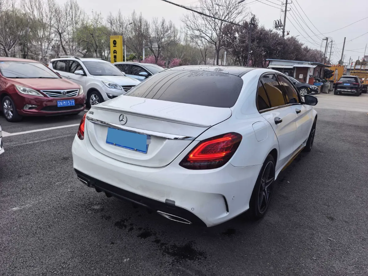 2020 Mercedes-Benz C Class 1.5T 184HP L4 9AT,autocango,china used car exporter,china ev exporter,chinese used car exporter,chinese used ev exporter