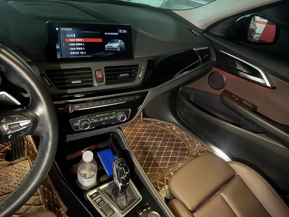 2020 BMW 1 Series 2.0T 192HP L4 7DCT,autocango,china used car exporter,china ev exporter,chinese used car exporter,chinese used ev exporter