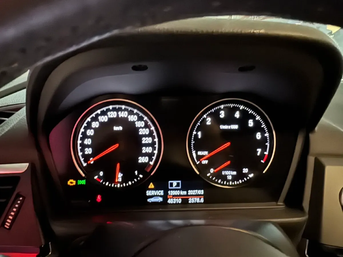 2020 BMW 1 Series 2.0T 192HP L4 7DCT,autocango,china used car exporter,china ev exporter,chinese used car exporter,chinese used ev exporter