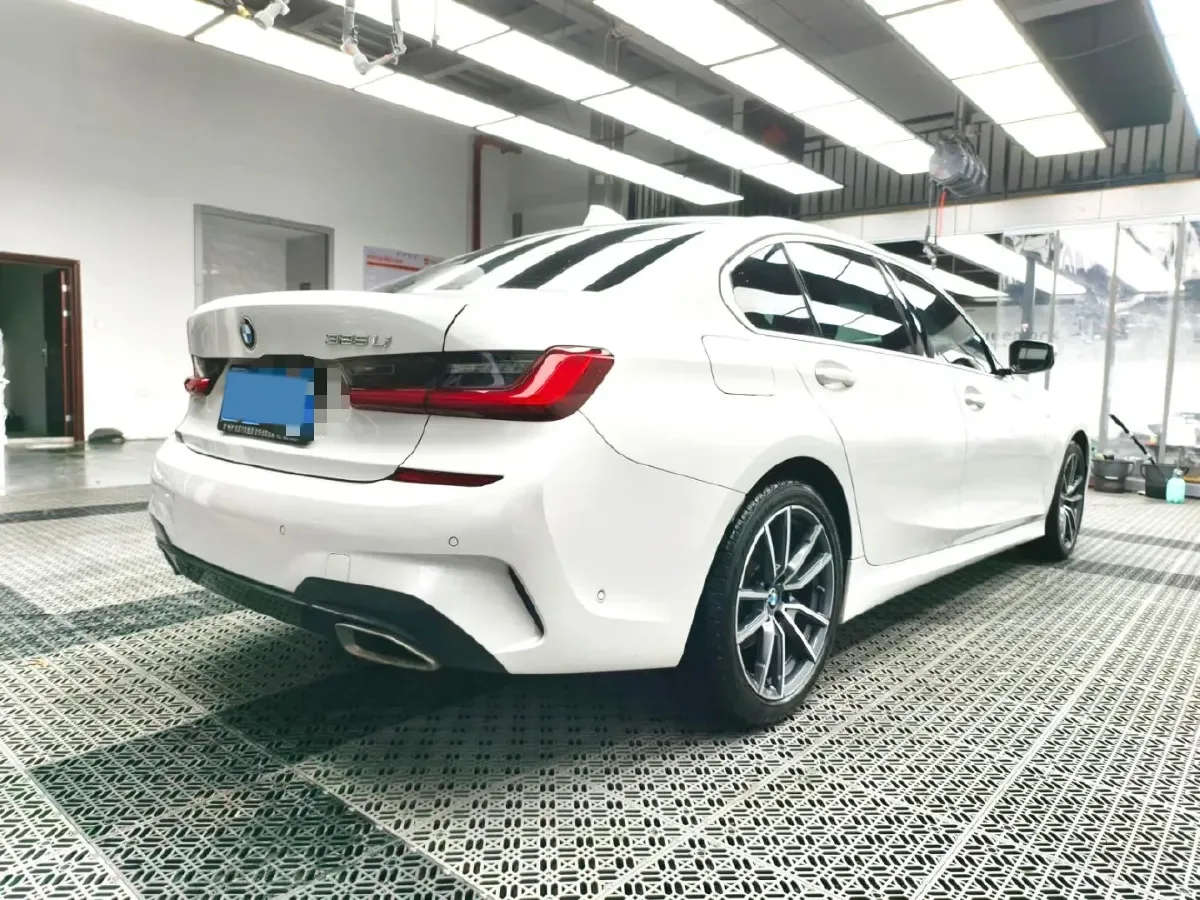 2020 BMW 3 Series 2.0T 184HP L4 8AT,autocango,china used car exporter,china ev exporter,chinese used car exporter,chinese used ev exporter