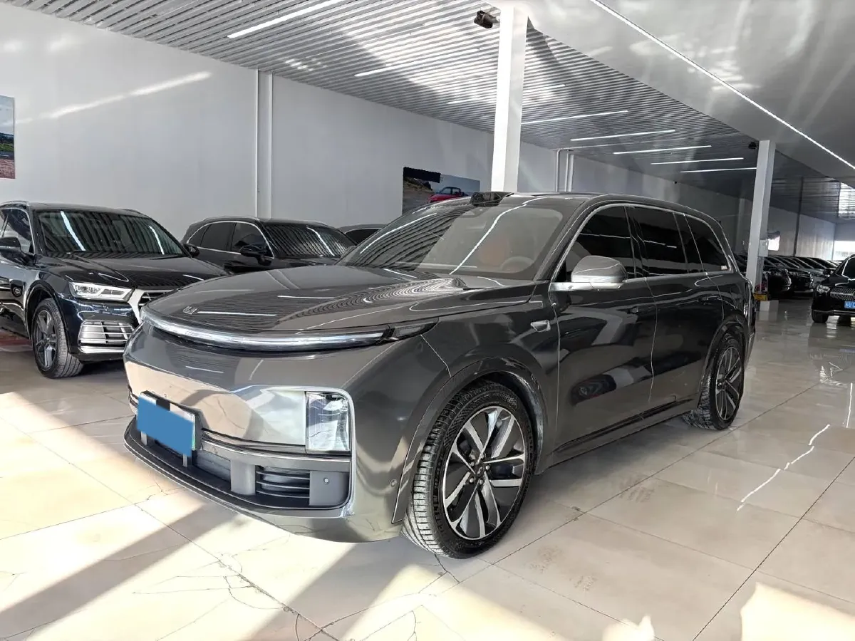 2022 Li L9 Range Extended 154HP REEV 42.6KWH,autocango,china used car exporter,china ev exporter,chinese used car exporter,chinese used ev exporter