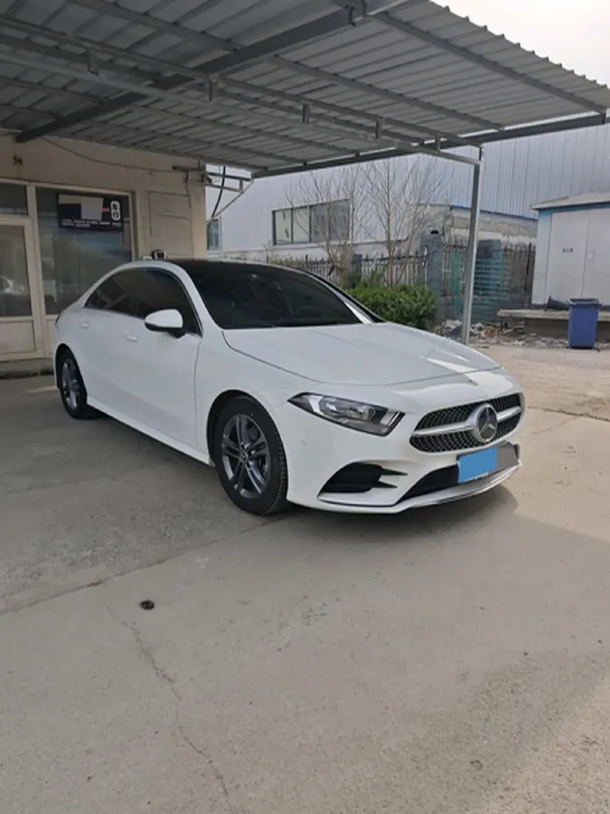 2021 Mercedes-Benz A Class 1.3T 136HP L4 7DCT,autocango,china used car exporter,china ev exporter,chinese used car exporter,chinese used ev exporter