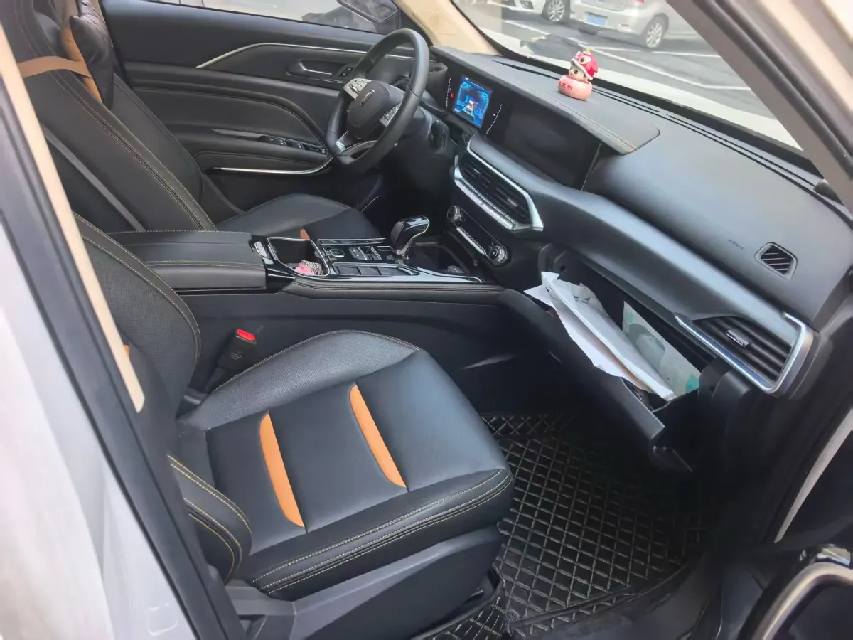 2020 Bestune T77 1.5T 169HP L4 7DCT,autocango,china used car exporter,china ev exporter,chinese used car exporter,chinese used ev exporter