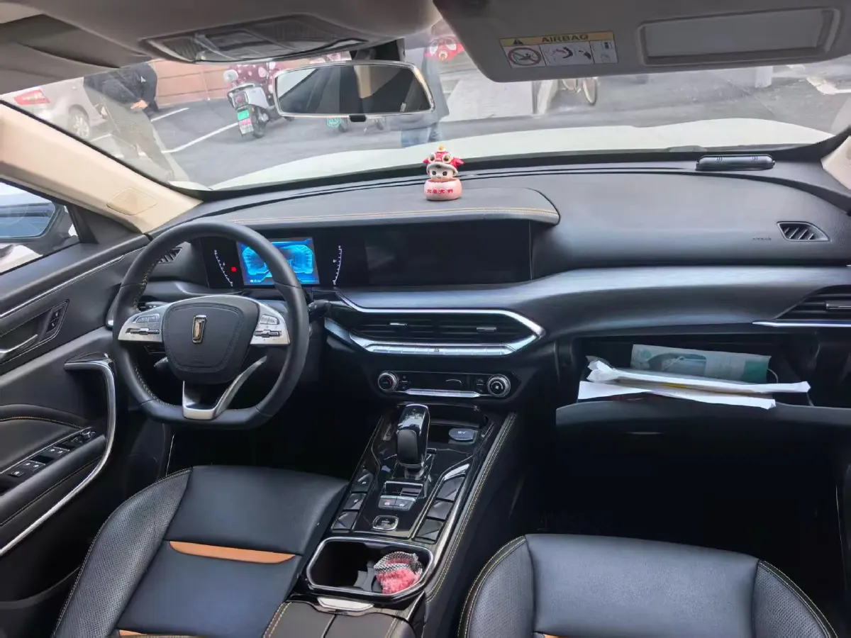 2020 Bestune T77 1.5T 169HP L4 7DCT,autocango,china used car exporter,china ev exporter,chinese used car exporter,chinese used ev exporter