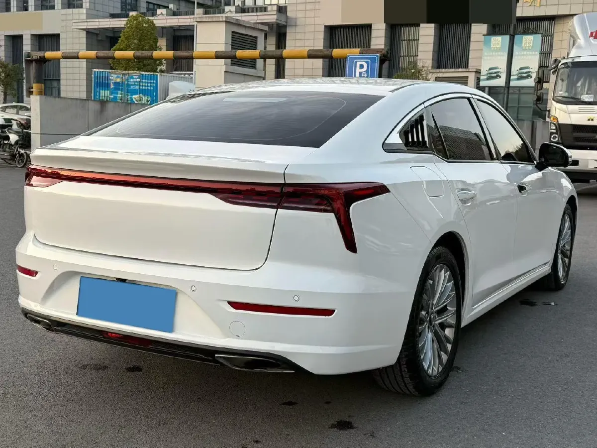 2021 Bestune B70 1.5T 169HP L4 7DCT,autocango,china used car exporter,china ev exporter,chinese used car exporter,chinese used ev exporter
