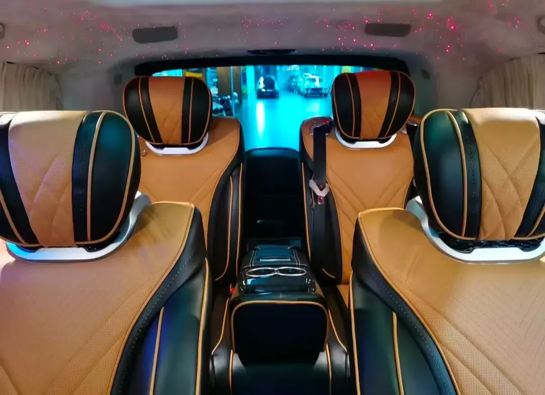 2020 Mercedes-Benz V Class 2.0T 211HP L4 9AT,autocango,china used car exporter,china ev exporter,chinese used car exporter,chinese used ev exporter