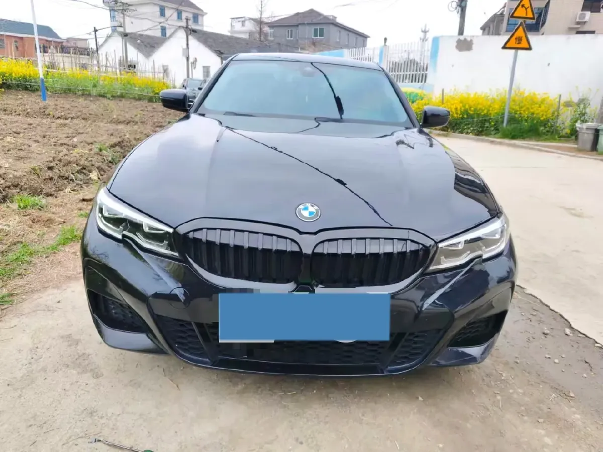 2022 BMW 3 Series 2.0T 184HP L4 8AT,autocango,china used car exporter,china ev exporter,chinese used car exporter,chinese used ev exporter