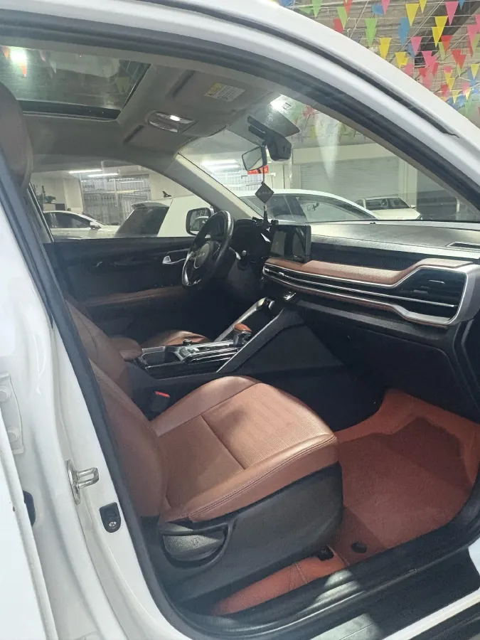 2021 Kia Sportage R 2.0L 161HP L4 6AT,autocango,china used car exporter,china ev exporter,chinese used car exporter,chinese used ev exporter