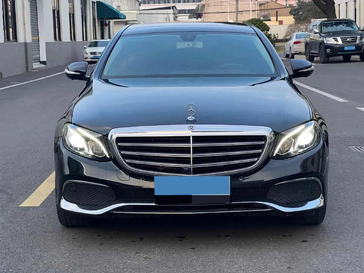 2020 Mercedes-Benz E Class 2.0T 258HP L4 9AT,autocango,china used car exporter,china ev exporter,chinese used car exporter,chinese used ev exporter