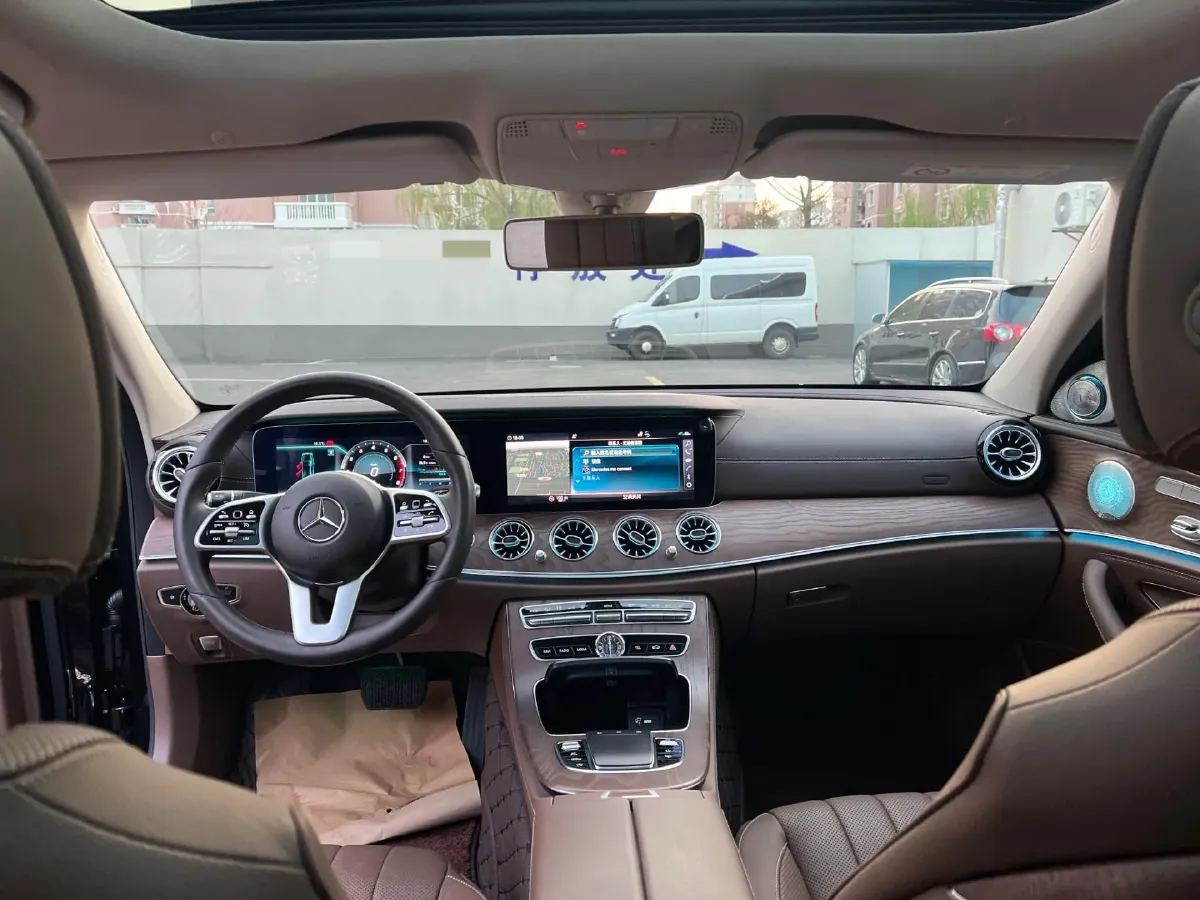 2020 Mercedes-Benz E Class 2.0T 258HP L4 9AT,autocango,china used car exporter,china ev exporter,chinese used car exporter,chinese used ev exporter