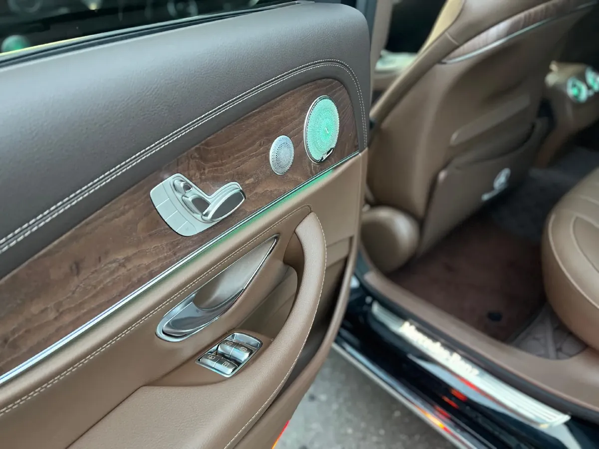 2020 Mercedes-Benz E Class 2.0T 258HP L4 9AT,autocango,china used car exporter,china ev exporter,chinese used car exporter,chinese used ev exporter