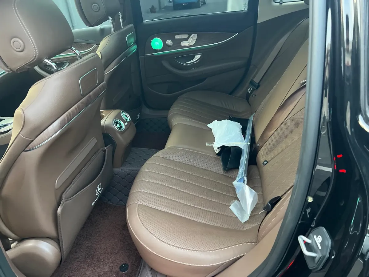 2020 Mercedes-Benz E Class 2.0T 258HP L4 9AT,autocango,china used car exporter,china ev exporter,chinese used car exporter,chinese used ev exporter