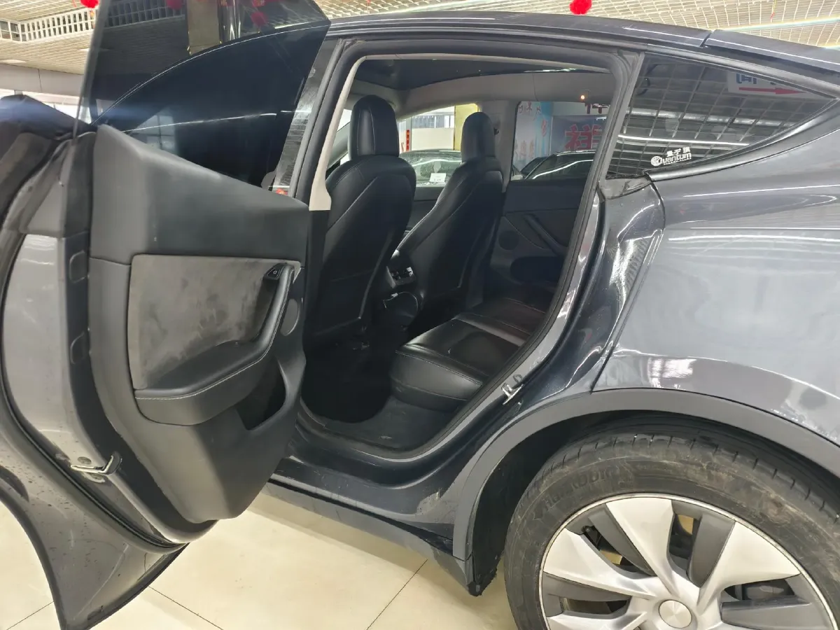 2021 Tesla Model Y BEV 60KWH,autocango,china used car exporter,china ev exporter,chinese used car exporter,chinese used ev exporter
