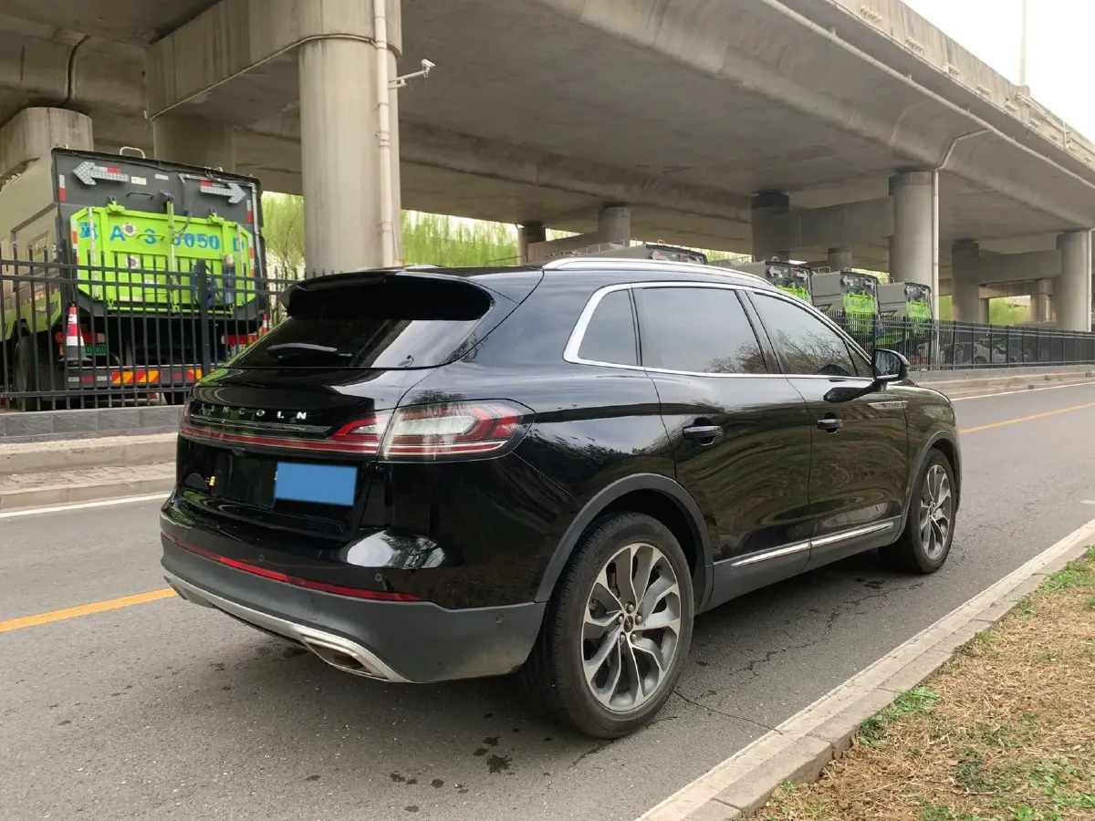 2021 Lincoln Nautilus 2.0T 245HP L4 8AT,autocango,china used car exporter,china ev exporter,chinese used car exporter,chinese used ev exporter