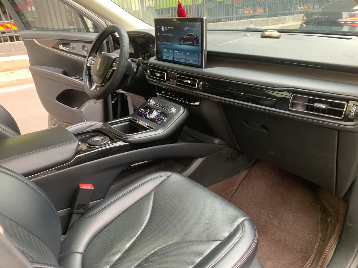 2021 Lincoln Nautilus 2.0T 245HP L4 8AT,autocango,china used car exporter,china ev exporter,chinese used car exporter,chinese used ev exporter