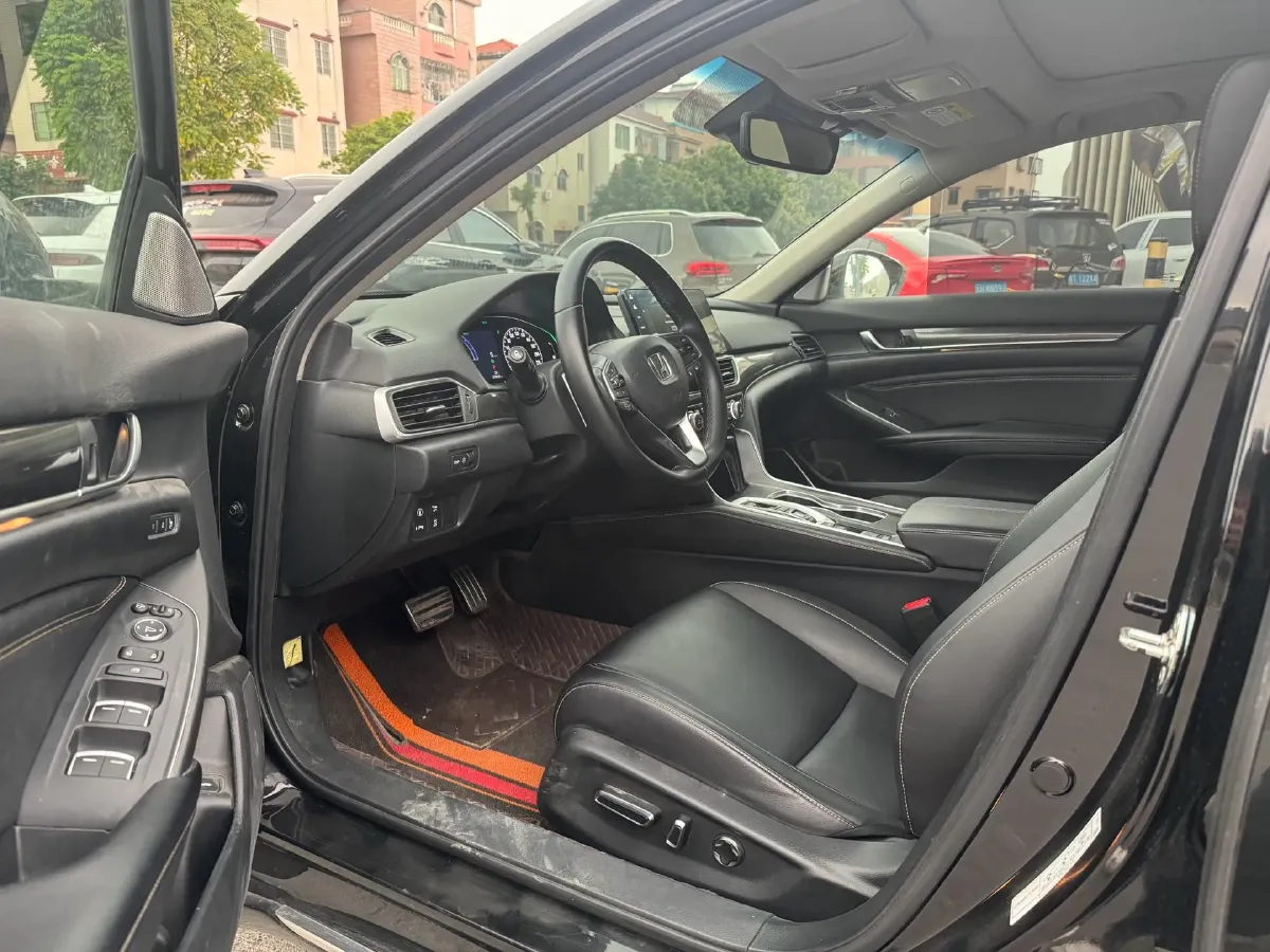 2022 Honda Accord 2.0L 146HP L4 E-CVT Hybrid,autocango,china used car exporter,china ev exporter,chinese used car exporter,chinese used ev exporter