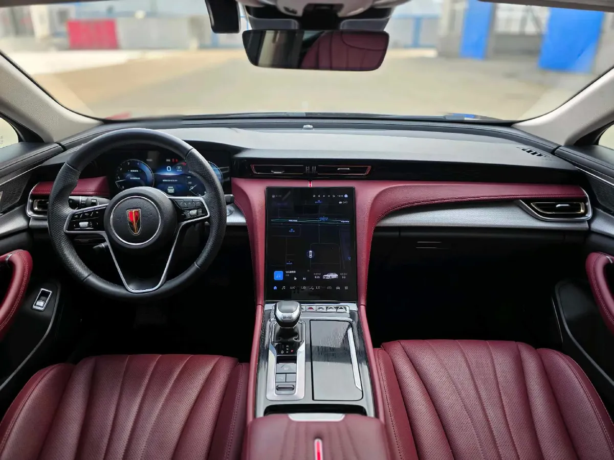 2023 HongQi H5 2.0T 224HP L4 8AT,autocango,china used car exporter,china ev exporter,chinese used car exporter,chinese used ev exporter