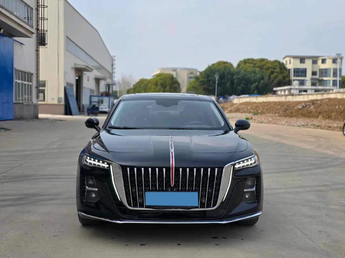 2023 HongQi H5 2.0T 224HP L4 8AT,autocango,china used car exporter,china ev exporter,chinese used car exporter,chinese used ev exporter