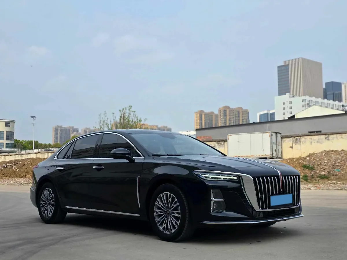 2023 HongQi H5 2.0T 224HP L4 8AT,autocango,china used car exporter,china ev exporter,chinese used car exporter,chinese used ev exporter