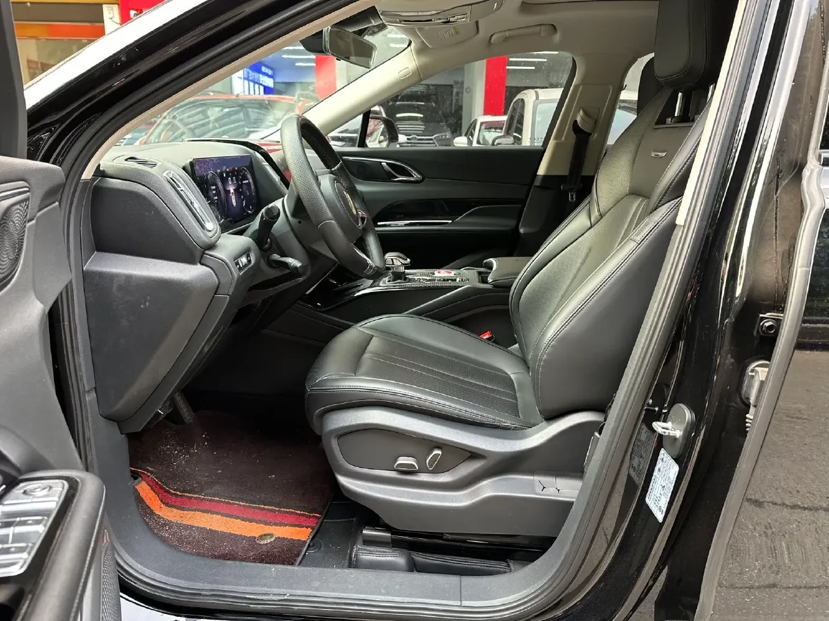 2023 HongQi HS3 1.5T 169HP L4 7DCT,autocango,china used car exporter,china ev exporter,chinese used car exporter,chinese used ev exporter