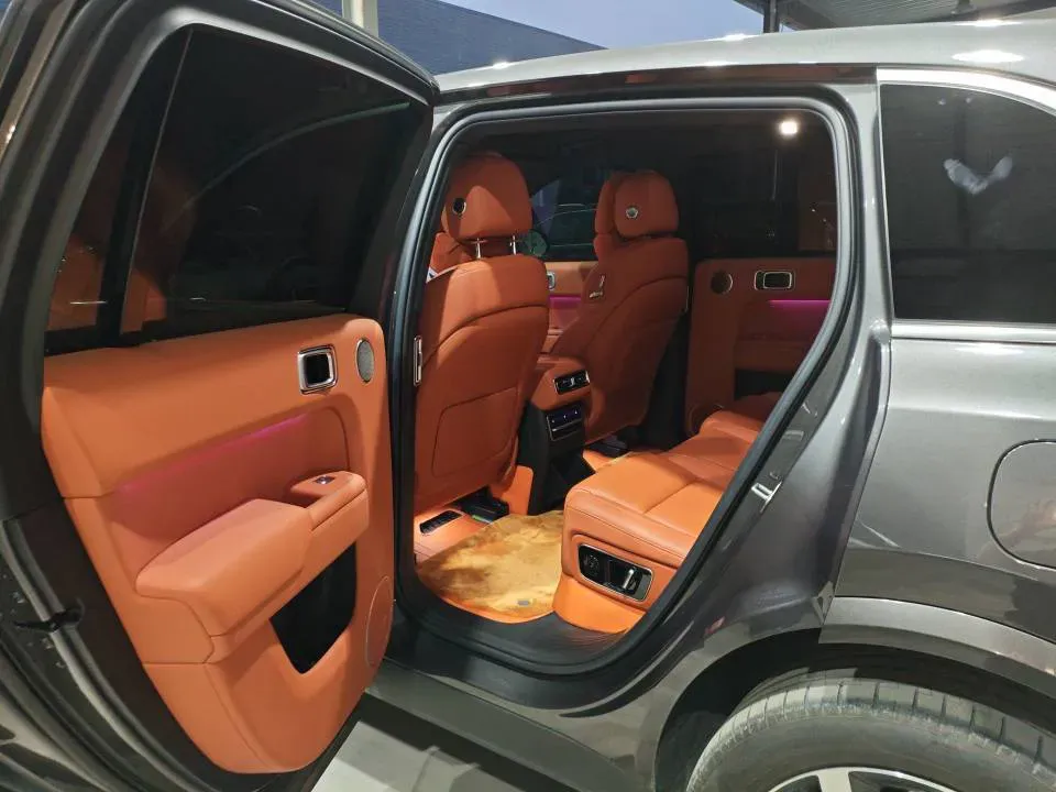 2023 Hyundai Palisade 3.5L 272HP V6 8AT,autocango,china used car exporter,china ev exporter,chinese used car exporter,chinese used ev exporter