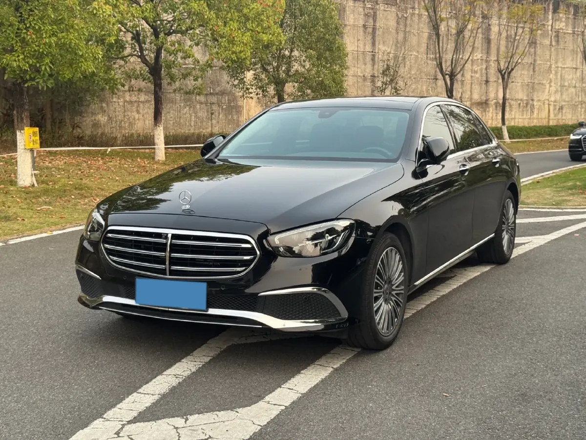 2023 Mercedes-Benz E Class 2.0T 258HP L4 9AT,autocango,china used car exporter,china ev exporter,chinese used car exporter,chinese used ev exporter
