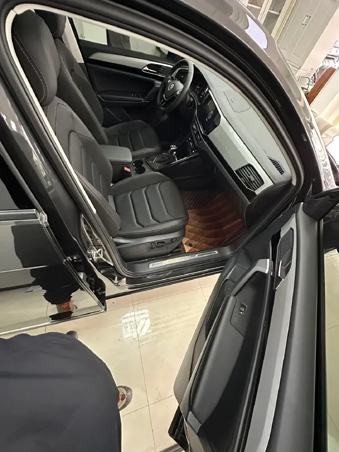2022 Volkswagen Tayron 1.4T 150HP L4 7DCT,autocango,china used car exporter,china ev exporter,chinese used car exporter,chinese used ev exporter