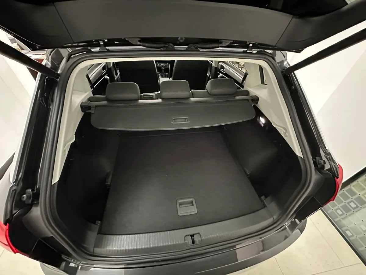 2022 Volkswagen Tayron 1.4T 150HP L4 7DCT,autocango,china used car exporter,china ev exporter,chinese used car exporter,chinese used ev exporter