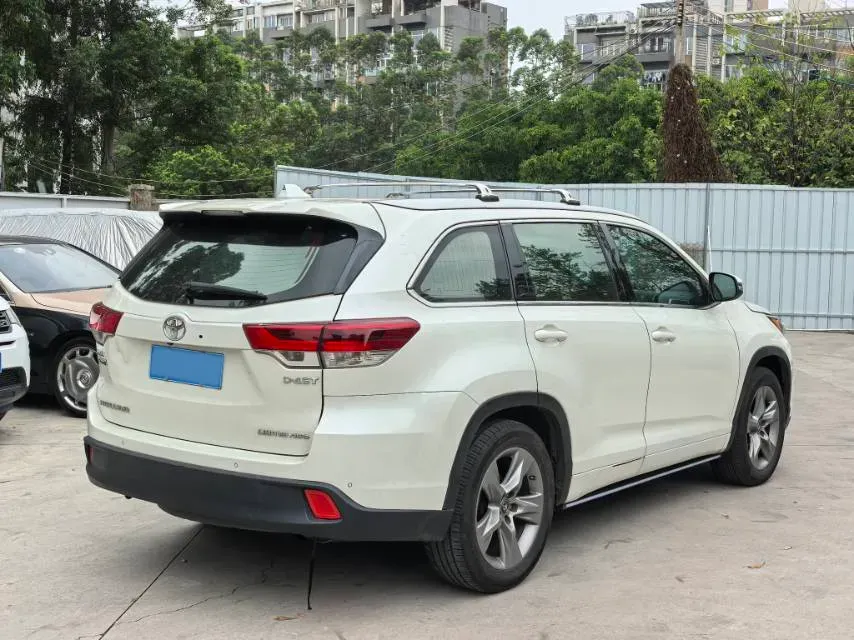 2018 Toyota Highlander 2.0T 220HP L4 6AT,autocango,china used car exporter,china ev exporter,chinese used car exporter,chinese used ev exporter