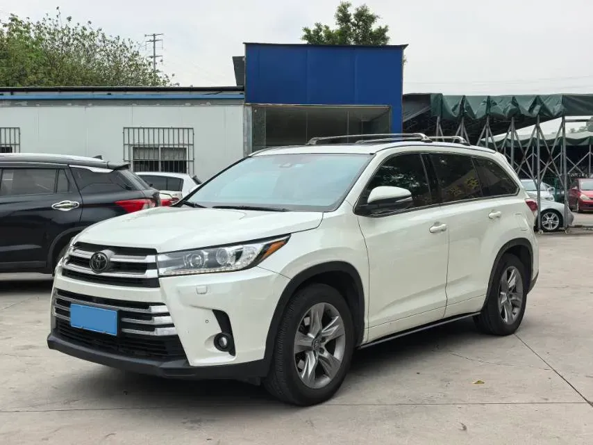 2018 Toyota Highlander 2.0T 220HP L4 6AT,autocango,china used car exporter,china ev exporter,chinese used car exporter,chinese used ev exporter