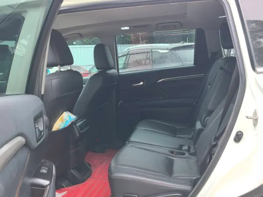 2018 Toyota Highlander 2.0T 220HP L4 6AT,autocango,china used car exporter,china ev exporter,chinese used car exporter,chinese used ev exporter
