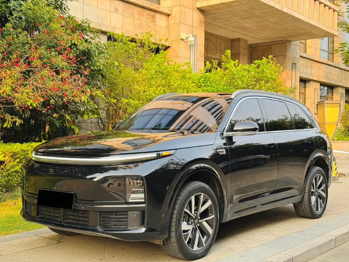 2023 Li L7 Range Extended 154HP REEV 40.9KWH,autocango,china used car exporter,china ev exporter,chinese used car exporter,chinese used ev exporter