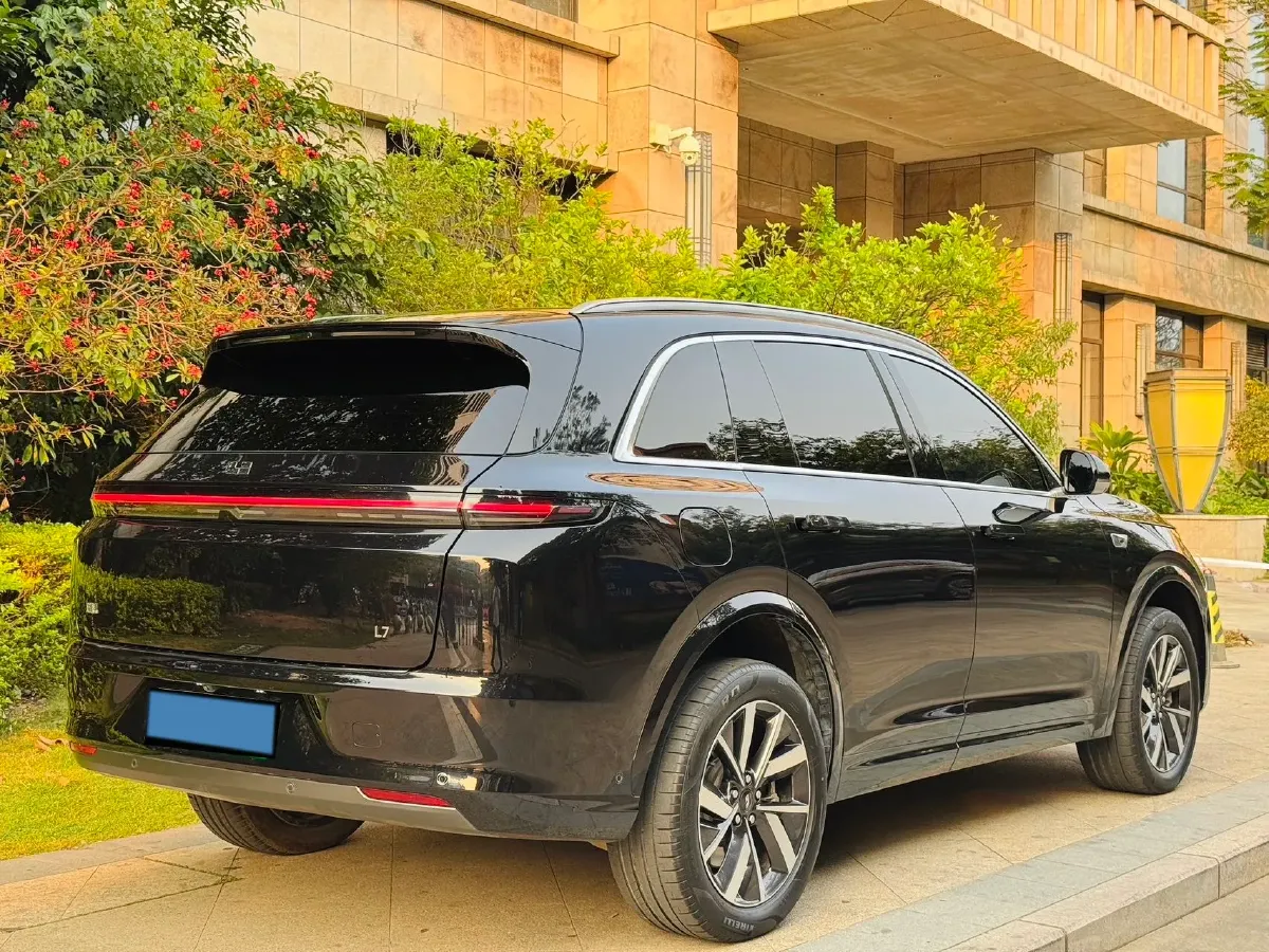 2023 Li L7 Range Extended 154HP REEV 40.9KWH,autocango,china used car exporter,china ev exporter,chinese used car exporter,chinese used ev exporter